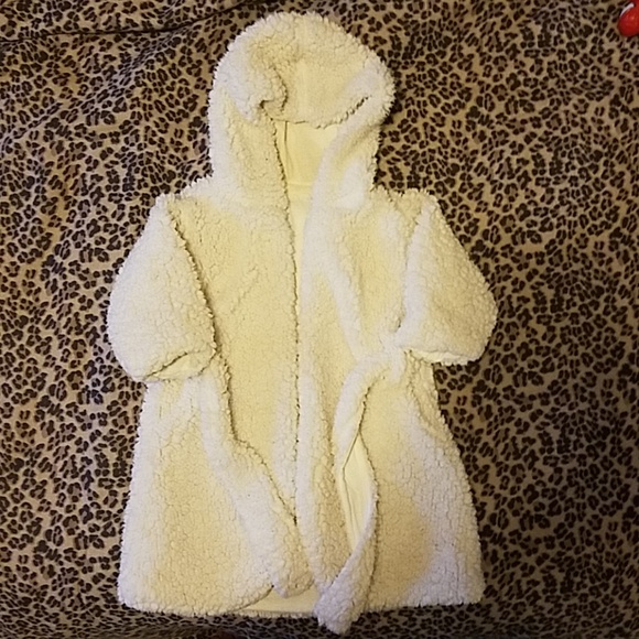 Clothes - Picture 2 of 2